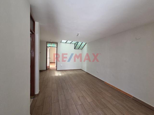 Alquiler Departamento Urb. Tahuaycani