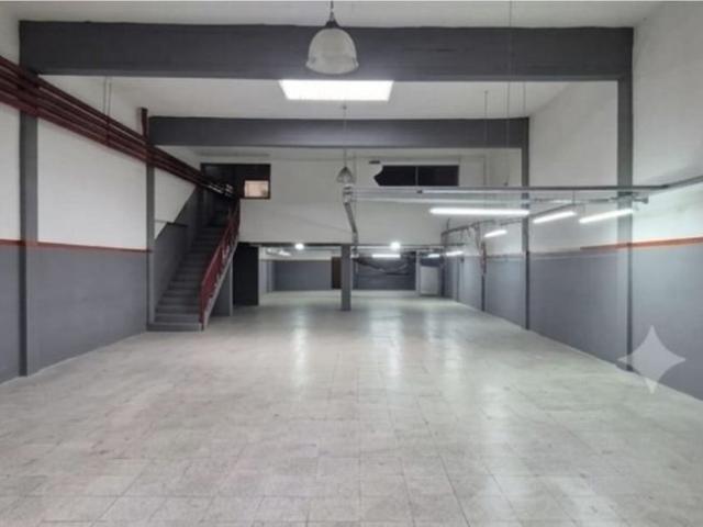 Alquiler Deposito 500m2 en Lomas del Mirador