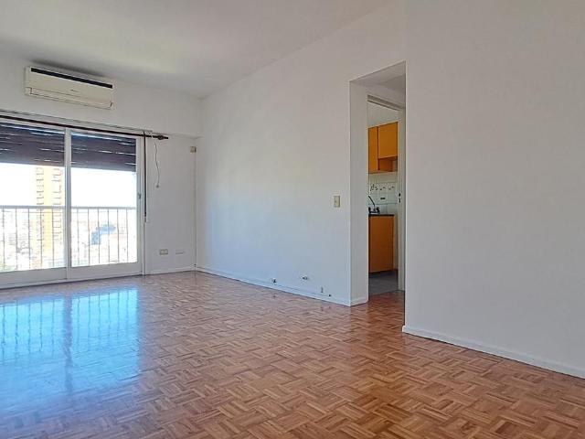 ALQUILER DOS AMBIENTES MUY LUMINOSO ALMAGRO