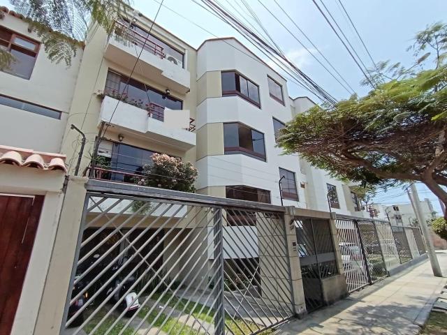 ALQUILER DPTO AMOBLADO 88m2 EN 3ER PISO CON 2 COCHERAS SURCO