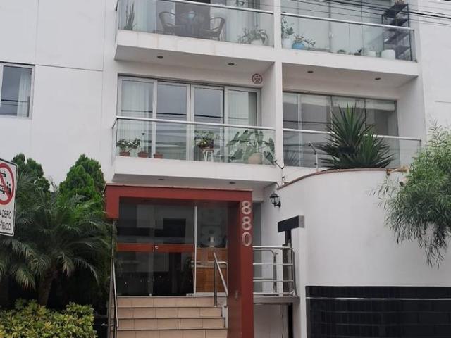 ALQUILER DPTO EN MIRAFLORES 125 M² 3 DORMITORIOS COCHERA S/.4,420