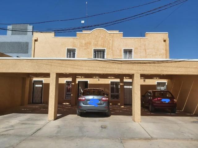 Alquiler. Duplex 2 Dormitorios, Living escritorio, Cocina Comedor, 2 Baños, Patio Exclusivo, Cochera