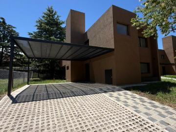 ALQUILER Duplex Complejo Cerrado, Villa Allende Golf