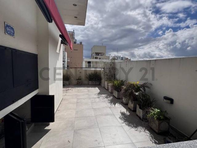 Alquiler Dúplex amoblado 3 dormitorios y terraza propia 57 entre 12 y 13