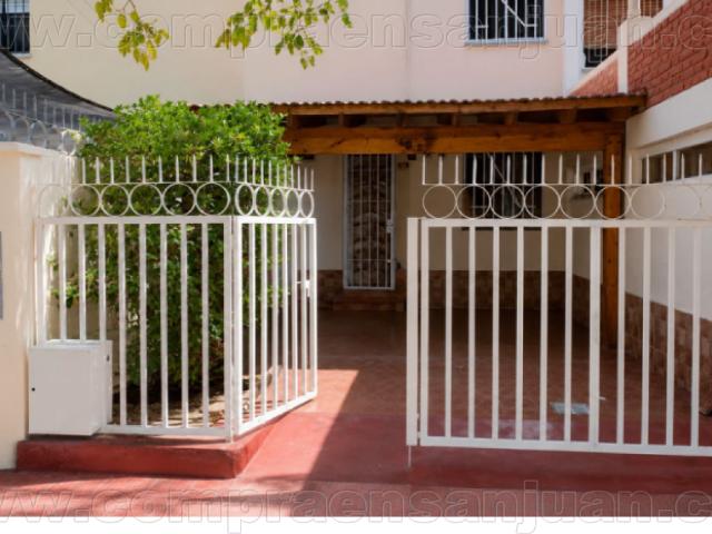 Alquiler. Dúplex De 3 Habitaciones. Capital. Mls#420981161 30