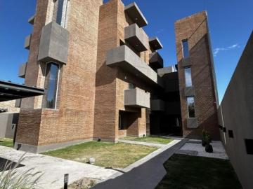 Alquiler Duplex De Categoria 2 Habitaciones, Cochera Capital