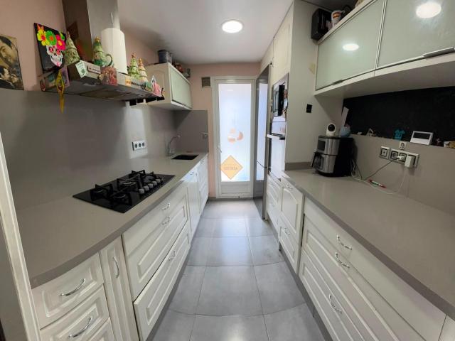 ALQUILER EXCLUSIVO PARA ESTUDIANTES DÚPLEX EN BURJASSOT 1290€