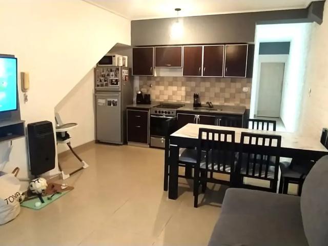 Alquiler en barrio naón, mataderos