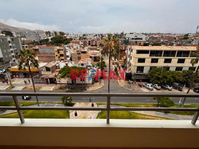 Alquiler En Chorrillos Matellini 3 Hab. 6º Piso Sin Ascensor 237 M²