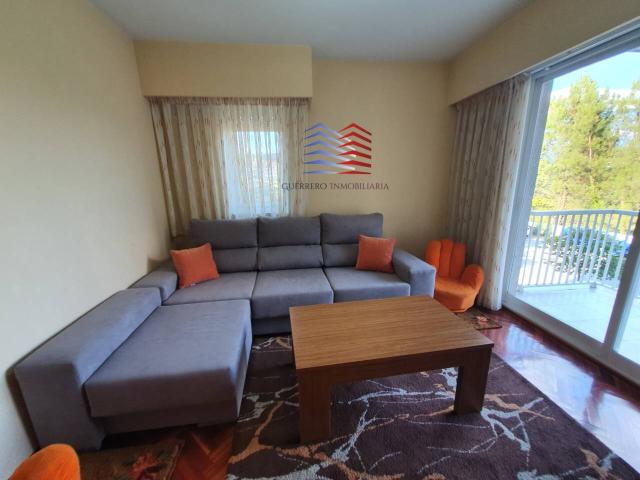 ALQUILER EN EXCLUSIVA DE PISO AMUEBLADO EN CALLE RÍO MAO – ZONA VINTEÚN – 700 € + 50 € COMUNIDAD Y GARAJE INCLUIDOS