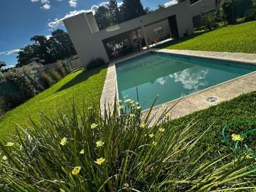 Casa en alquiler en Distrito Don Cristóbal - Cochera