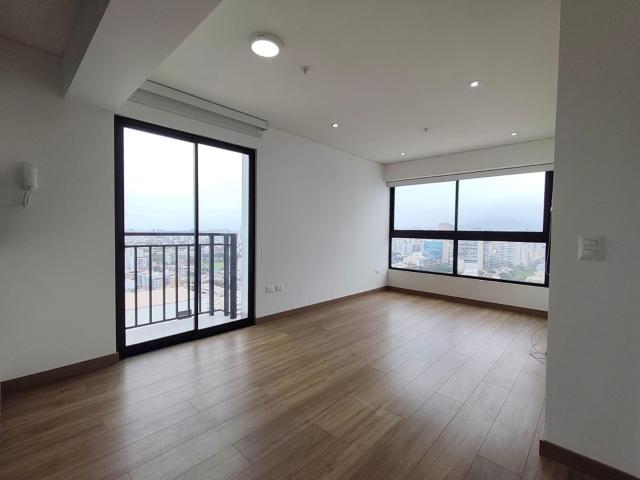 ¡ALQUILER EN SAN ISIDRO CON VISTA PANORÃMICA AL MAR!