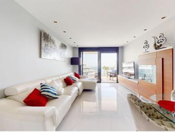ALQUILER, ESPECTACULAR APARTAMENTO EN URBANIZACIÓN TIPO RESORT DE LUJO PARA TEMPORADA