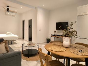 Alquiler Estudio en Triana Ronda De Triana, Sevilla
