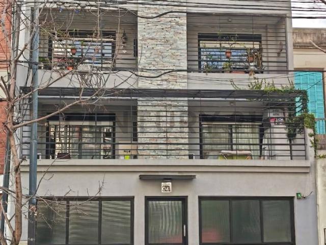 Alquiler Excelente 3 ambientes con cochera, balcón aterrazado y parrilla en Villa Crespo