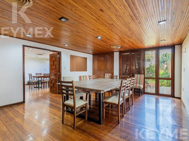 Alquiler Exclusiva Casa de Lujo en Casco La Plata | 5 Suites Ascensor 5 Cocheras Piscina