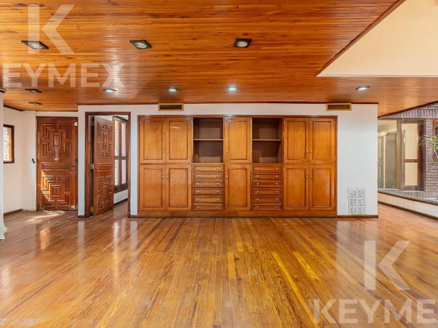 Alquiler Exclusiva Casa de Lujo en Casco La Plata | 5 Suites Ascensor 5 Cocheras Piscina