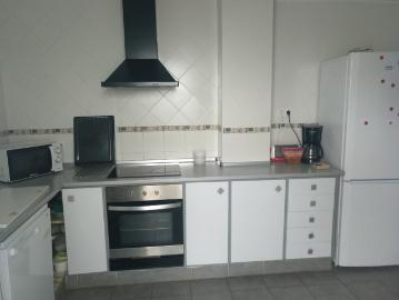 ALQUILER EXCLUSIVAMENTE ESCOLAR 3 DORMITORIOS PUERTO REAL