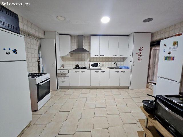 Alquiler habitación en el centro de Alicante, junto mercade central y Alfonso el Sabio