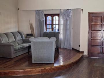 ALQUILER: Hermoso Chalet Dividido en Departamentos ISIDRO CASANOVA
