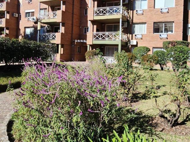 Alquiler Jardines Del Sur 2 Dormitorios Cochera