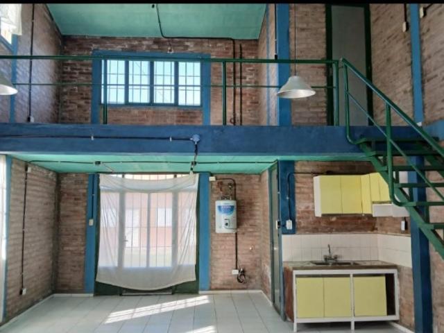 Alquiler Loft, Duplex, De 100 Metros Cuadrados Con Cochera