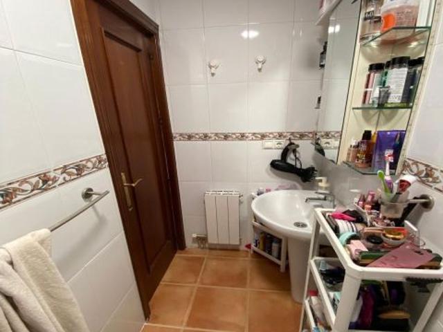 ALQUILER LUJO APARTAMENTO EN TRINFO JARDIN CON PISCINA