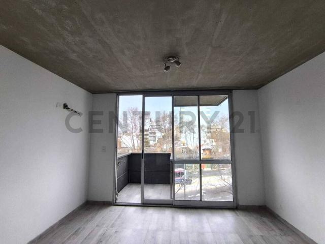 ALQUILER MONOAMBIENTE CON BALCÓN – VILLA SANTA RITA