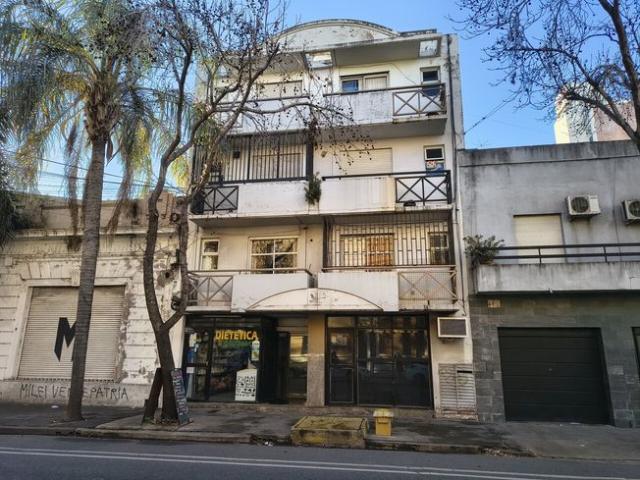 ALQUILER MONOAMBIENTE DIVIDIDO OV. LAGOS 1061