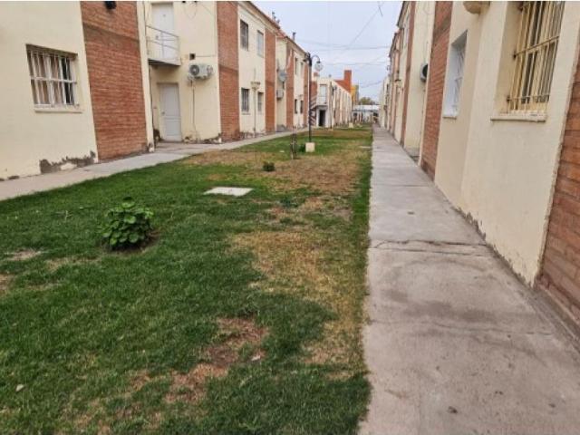 Alquiler Monoambiente Planta Baja, 9 De Julio Entre Salta Y Santiago Del Estero