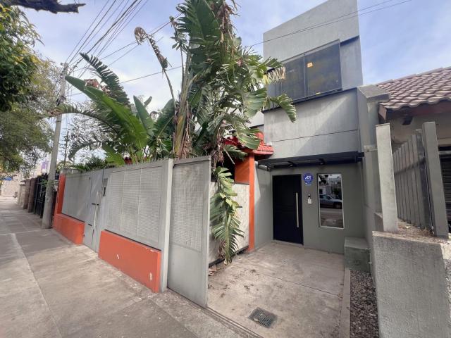 ALQUILER OFICINAS CONSULTORIOS BARRIO JARDÍN