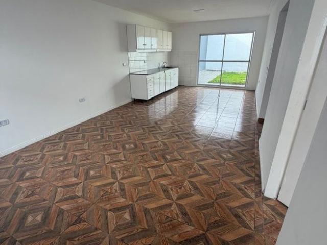Alquiler pH 4 ambientes 2 patios Isidro Casanova