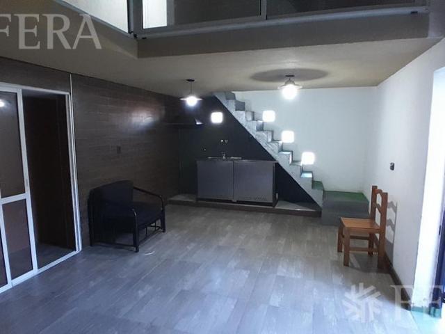 Alquiler PH 3 ambientes en Wilde