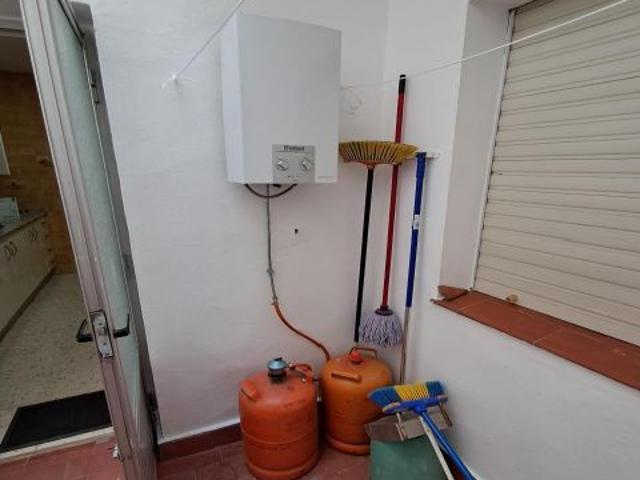 ALQUILER PISO MONTIJO, ZONA CENTRO, AMUEBLADO, TRES HABITACIONES