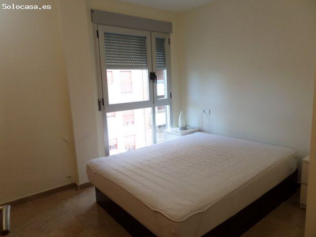 ALQUILER PISO AVDA. JUAN CARLOS I, 3 DORMITORIOS AMUEBLADO, 2 BAÑOS, GARAJE, TODO EXTERIOR