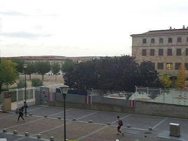 Alquiler piso amueblado San bernardocarmelitascampus