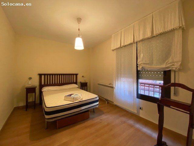 Alquiler piso céntrico, zona santa teresa, 3 dormitorios, 2 baños, amueblado, garaje