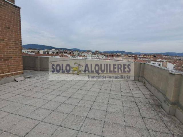 Alquiler Piso en Azpilagaña Pamplona/Iruña | 900 € | 86 m²
