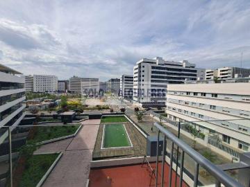 Apartamento en alquiler en Burlada - Jardín