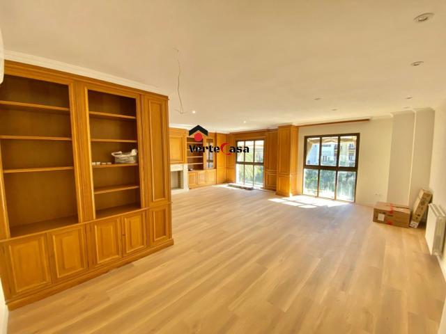 Alquiler Piso en Ensanche, Valencia. 3.200 €