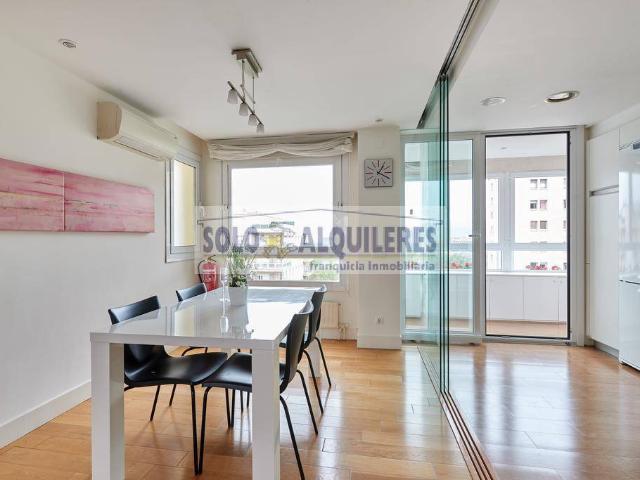 Alquiler Piso en Iturrama Pamplona/Iruña | 1500 € | 160 m²
