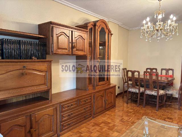 Alquiler piso en Iturrama Pamplona/Iruña | 1125 € | 100 m²