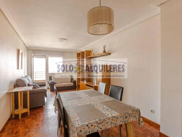 Alquiler Piso en Iturrama Pamplona/Iruña | 1300 € | 135 m²