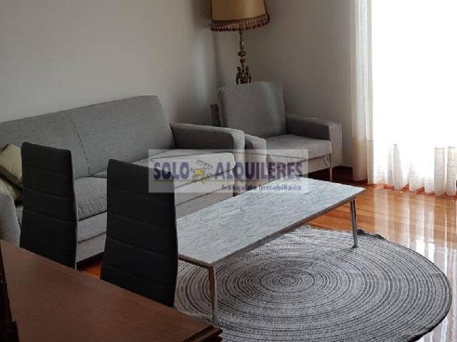 Alquiler Piso en Segundo Ensanche Pamplona/Iruña | 1720 € | 120 m²