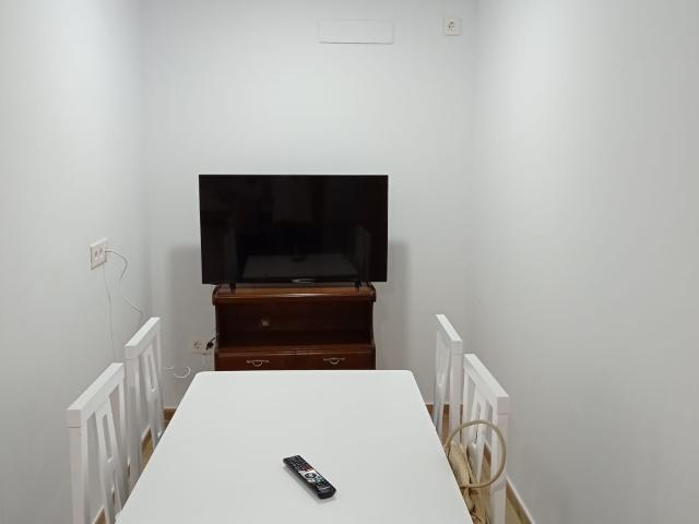 ALQUILER PISO REFORMADO PARA CURSO 26/27