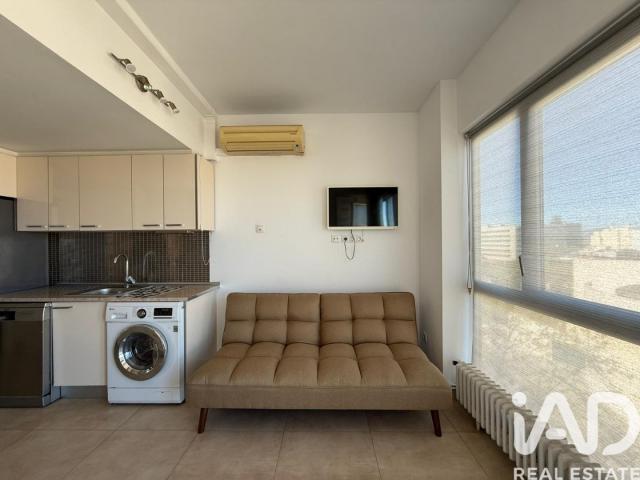 Alquiler piso 1 habitación 76 m² Barcelona