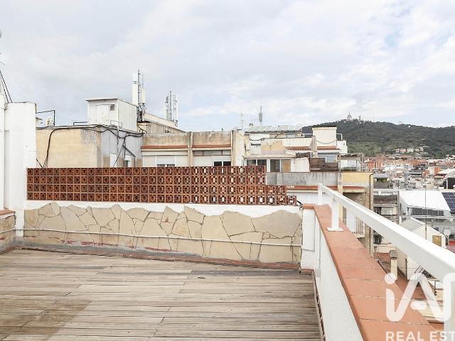 Alquiler piso 3 habitaciones 130 m² Barcelona