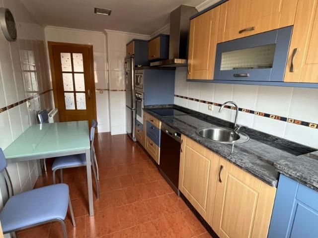 Alquiler piso 3 habitaciones 131 m² San Andrés del Rabanedo