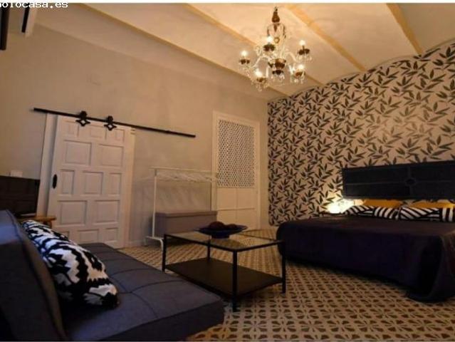 Alquiler por tres meses. Apartamento casco histórico, amueblado en perfecto estado