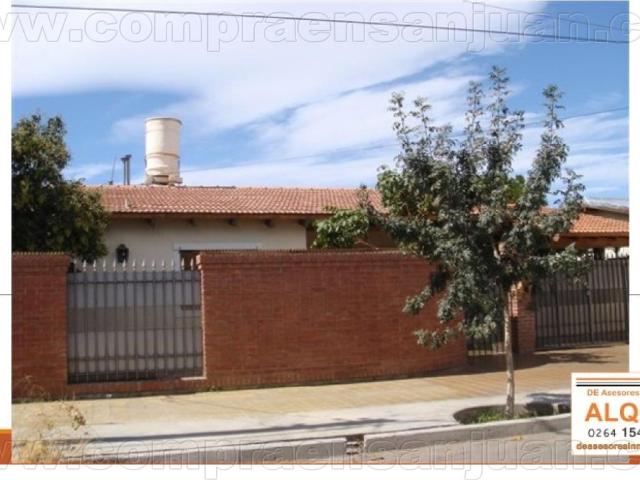 Alquilo Casa 3 Dormitorios Rawson